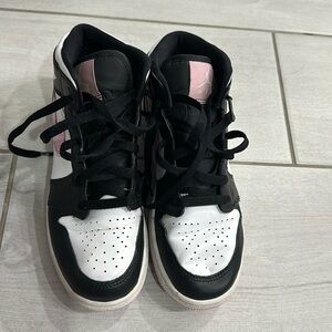 Jordan girls sneakers
